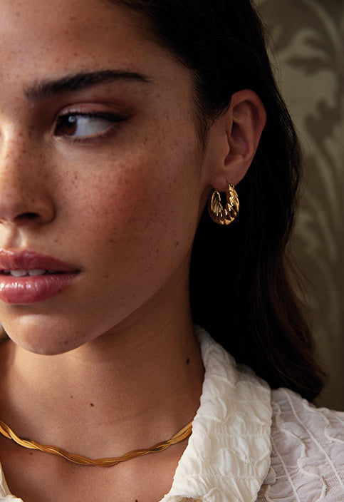 CLUSE Élevé Waved Hoop Earrings, Gold Colour