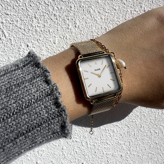 CLUSE La Tétragone Mesh White, Gold Colour CW0101207002 - wristshot image