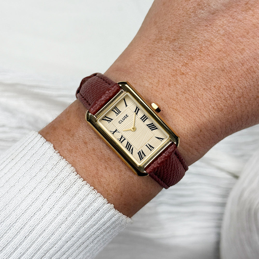 CLUSE Belisenna Watch Leather, Nutshell, Sand Textured, Gold Colour CW15008 - Watch on wrist