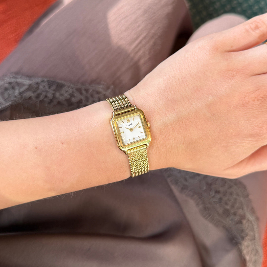 CLUSE Gracieuse Mini Watch Mesh, White, Gold Colour CW15509 - Watch on model