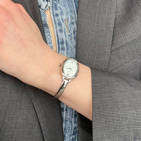 CLUSE L'Ovale Watch Steel, White, Silver Colour CW16102 - Watch on model