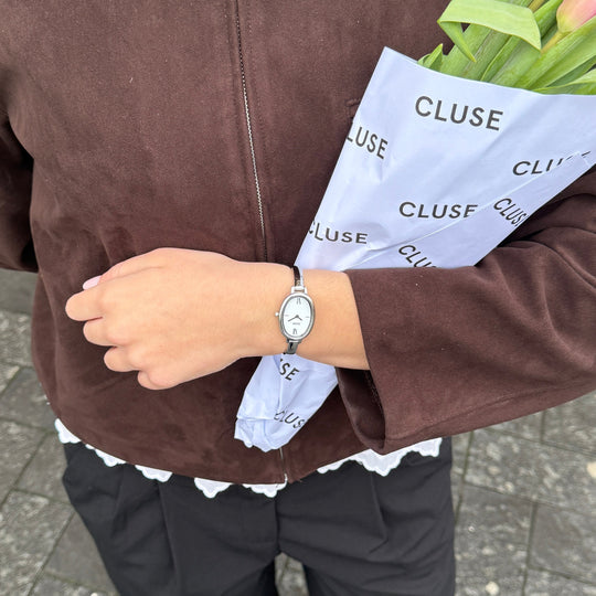 CLUSE L'Ovale Watch Steel, White, Silver Colour CW16102 - Watch on model