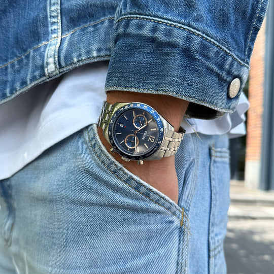 CLUSE Aravis Dual Timer Steel, Blue, Silver Colour CW25601 - Watch on influencer