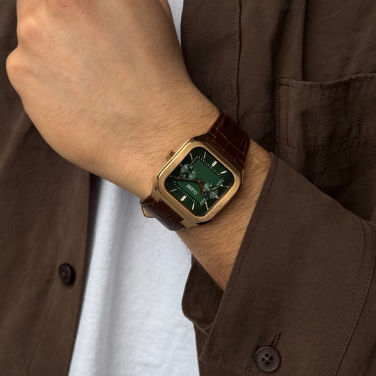 CLUSE Quadrus Multifunction Leather, Green, Rose Gold Colour CW26205 - Watch on model
