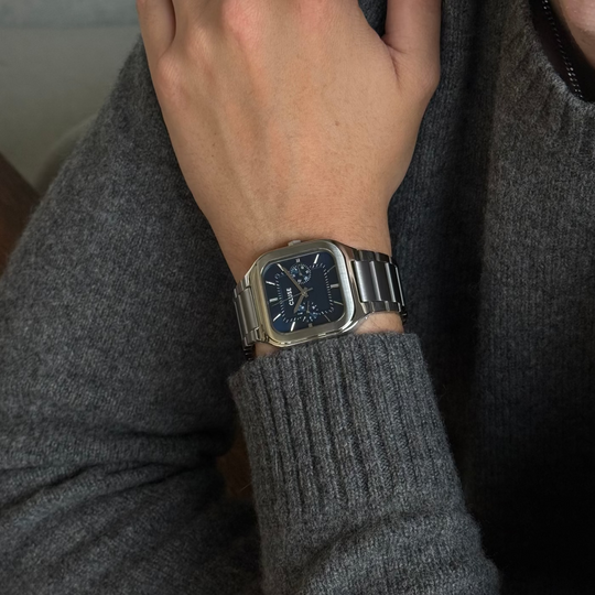 CLUSE Quadrus Multifunction Steel, Blue, Silver Colour CW26209 - Watch on model