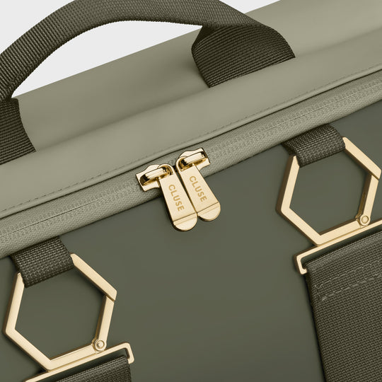 CLUSE Le Réversible Backpack Light Green Olive Gold Colour CX03511 - Backpack Zipper detail
