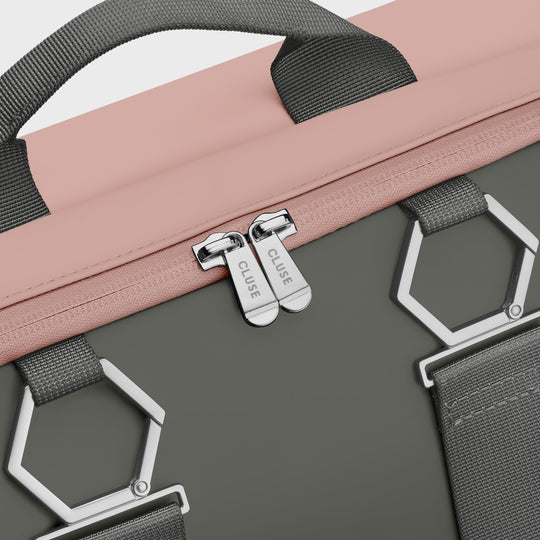CLUSE Le Réversible Backpack Rose Dark Grey Silver Colour CX03513 - Backpack Zipper detail