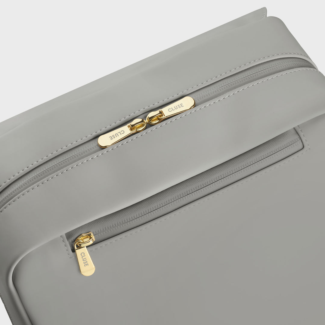 CLUSE Nuitée Backpack Light Grey Gold Colour CX03609 - Backpack Zipper detail