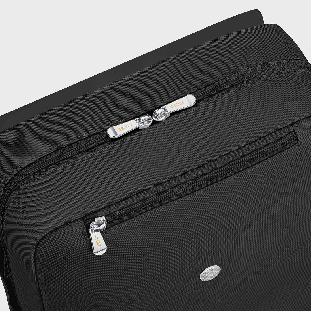 CLUSE Nuitée Backpack, Black, Silver Colour CX03616 - Backpack zipper detail