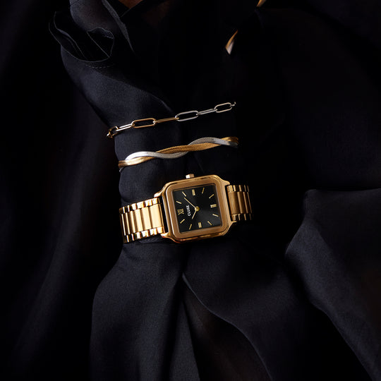 CLUSE Élevé Bicolour Bracelet CB13363 - fw24 campaign image