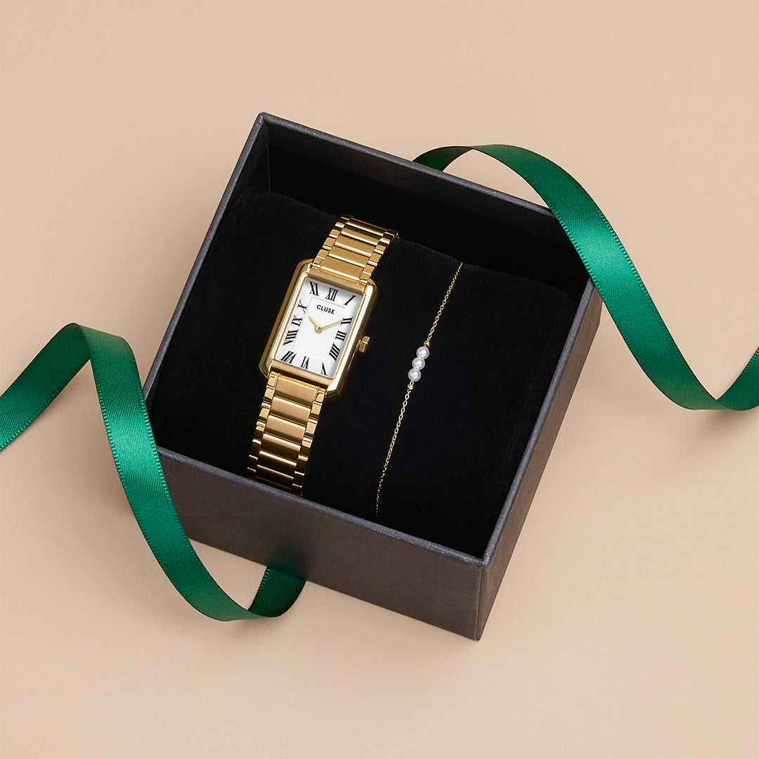 Gift Box Belisenna Watch Steel, White & Pearl Chain Bracelet, Gold Colour CG15001 - Gift box