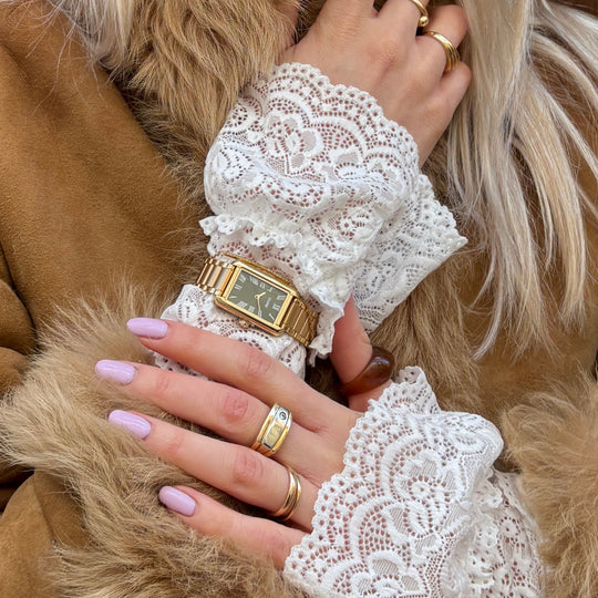 CLUSE Belisenna Watch Steel, Olive, Gold Colour CW15007 - Watch on influencer