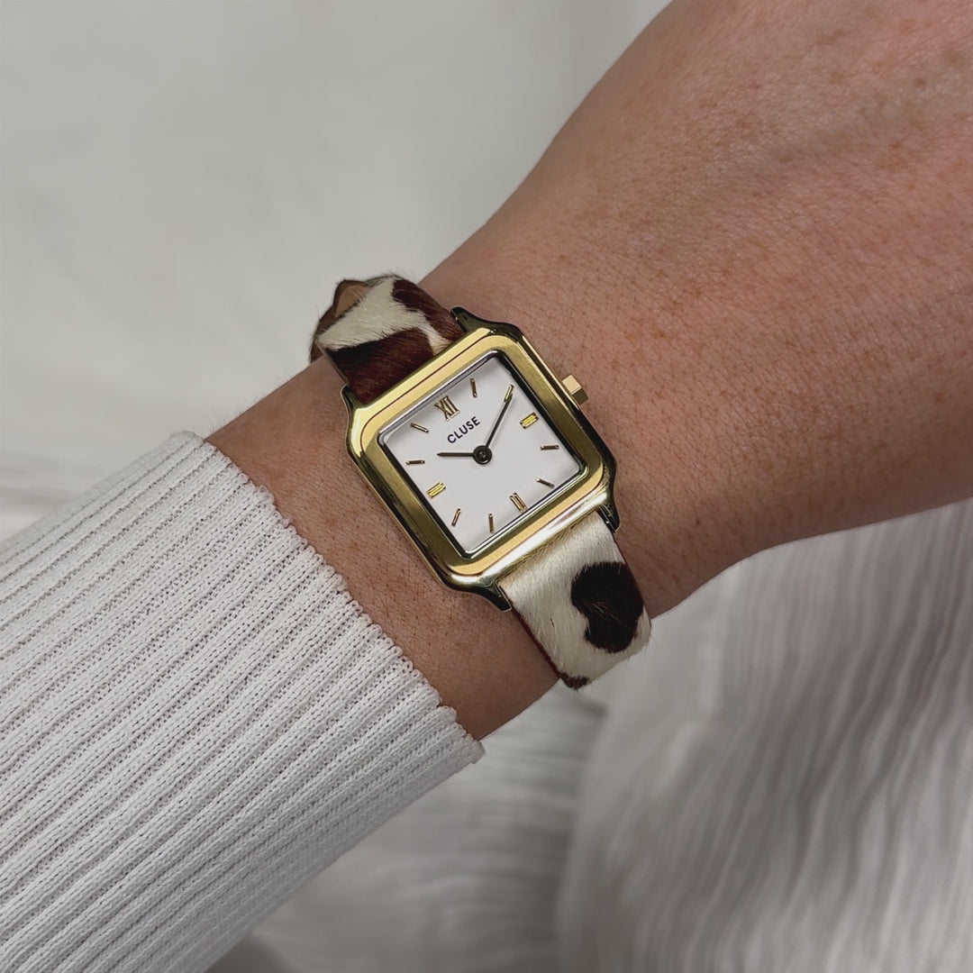 CLUSE Strap 14 mm Cow Print Leather, Gold Colour CS12118 - Moving wrist shot