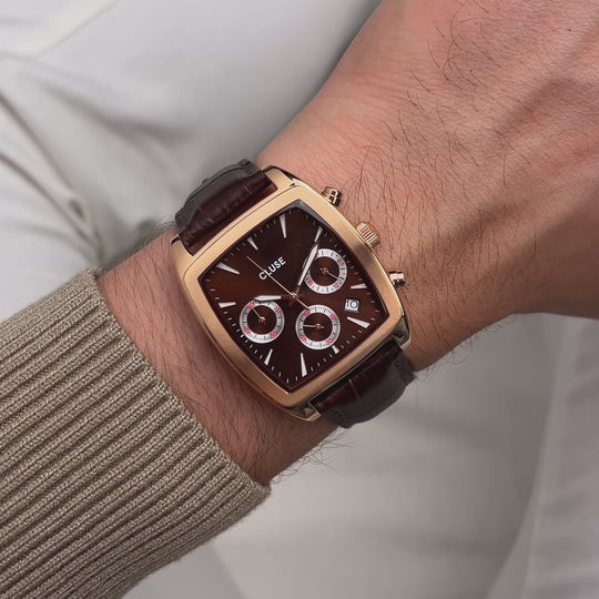 Quartaut Chrono Watch leather, Brown, Rose gold Colour CW52006 - Moving wrist shot