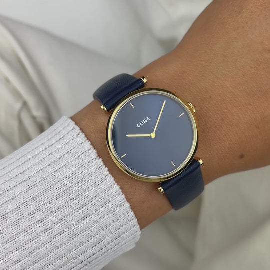 CLUSE Triomphe Leather Gold Blue/Blue - Watch on wrist