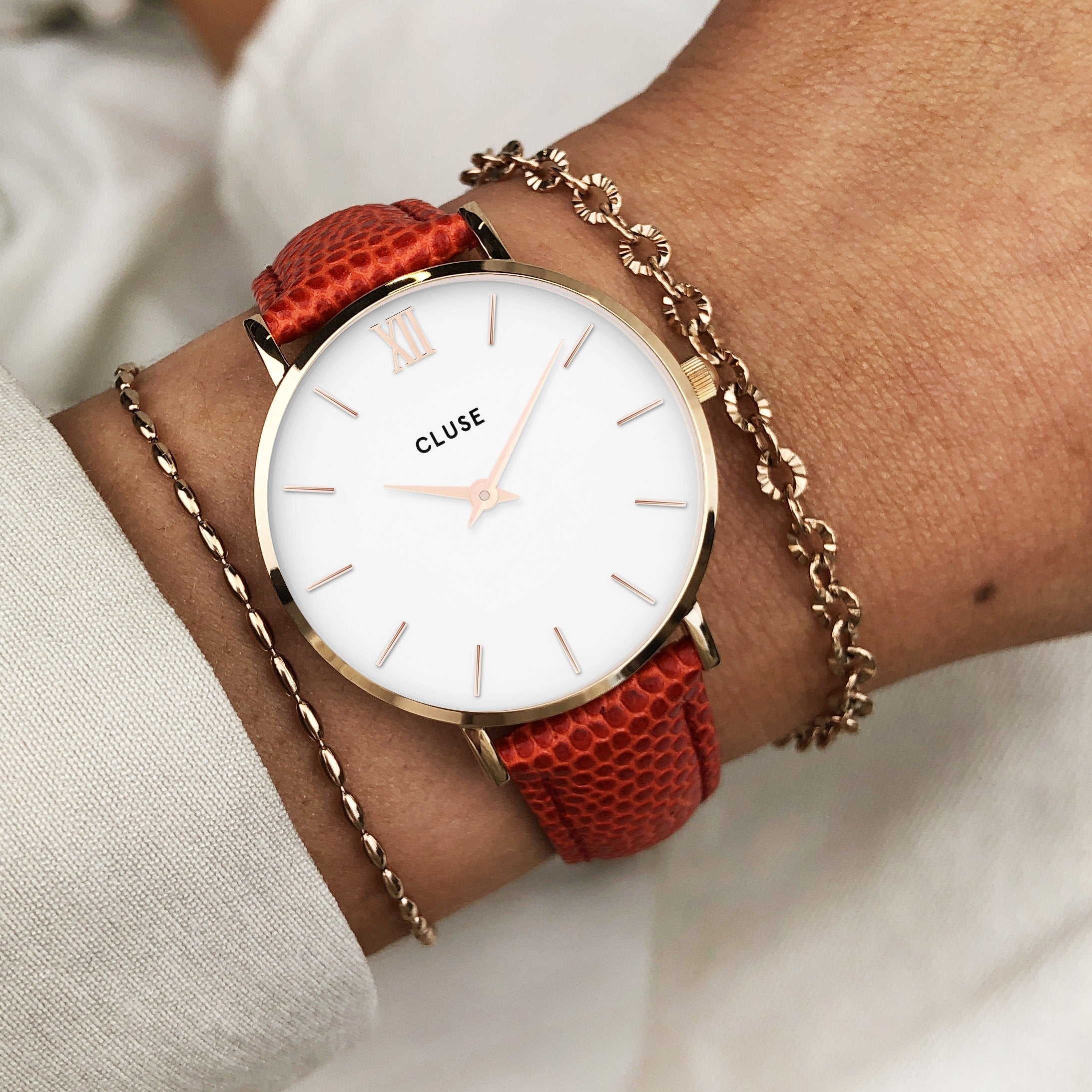 Cluse rose outlet gold strap