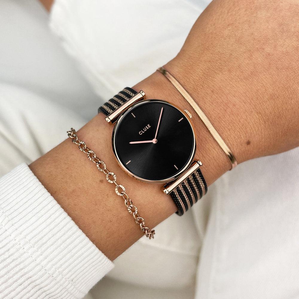 CLUSE Triomphe Mesh Rose Gold Black/Black/Rose gold CW0101208005 - watch on wrist